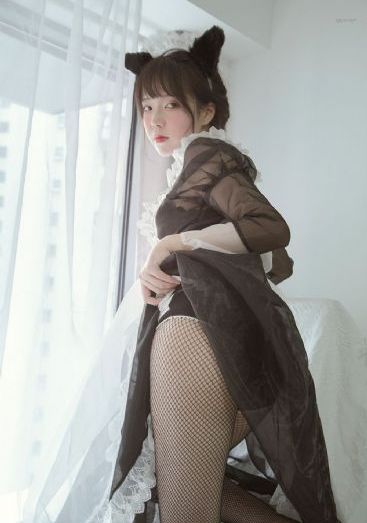 激情办公室双飞燕_BD英语免费观看
